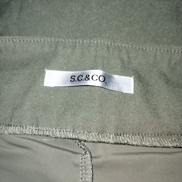 S.C& CO Women's short-Skort Size 16 - Picture 3 of 12